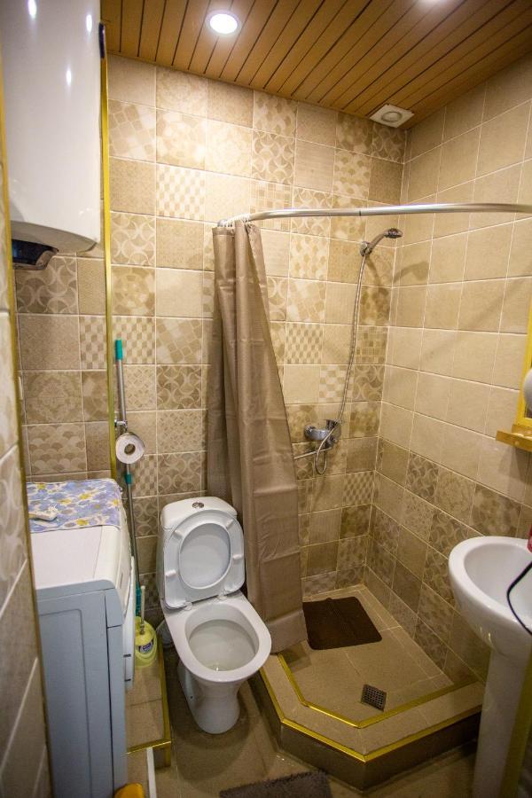 Downtown Apartment Near Sulfur Baths Tbilisi Exterior foto